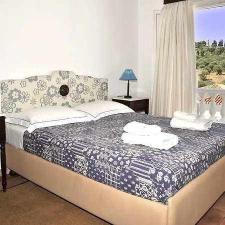 Hotel Martha 3*