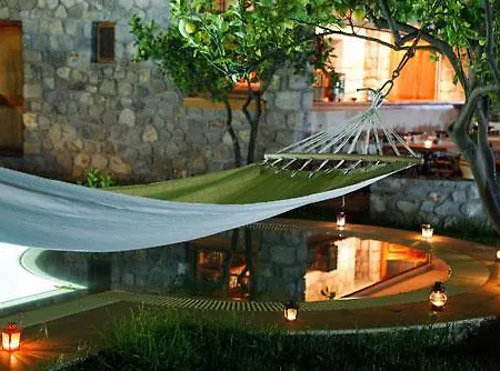Martha Hotel Spetses Town